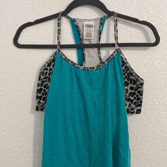 PINK-teal & cheatah print top-built un sports bra and tank overlay-Size medium - Picture 2 of 7